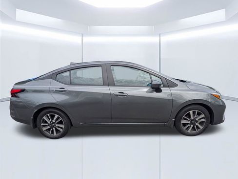 Used 2025 Nissan Versa SV w/ Trunk Package FWD image 3