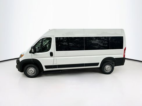 Used 2024 RAM ProMaster 2500 w/ Safety Group image 4