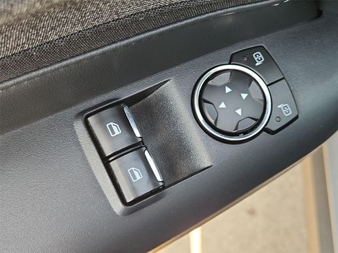 Used 2024 Ford Mustang GT RWD image 21