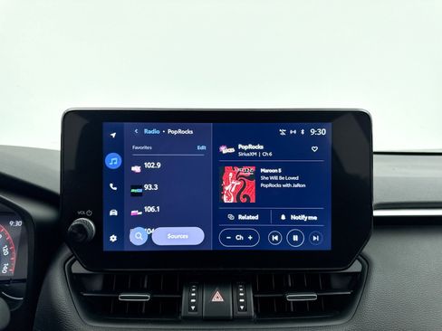 Used 2023 Toyota RAV4 XSE image 5