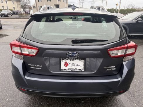 Used 2017 Subaru Impreza 2.0i Premium image 6