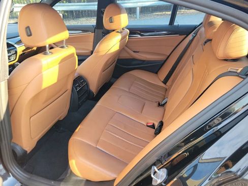 Used 2018 BMW 530i xDrive image 5