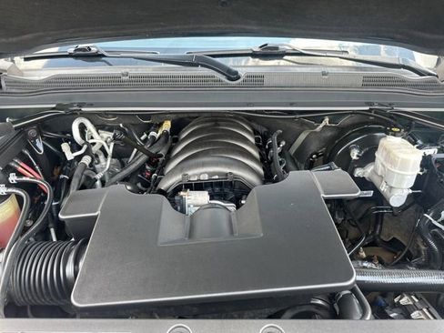 Used 2019 Chevrolet Tahoe LT image 34