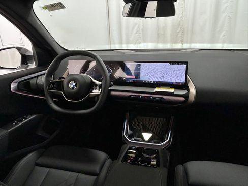 Used 2025 BMW X3 xDrive30i w/ Convenience Package image 13