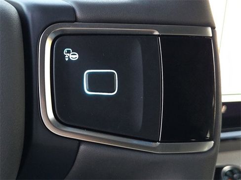 New 2025 Ford Expedition Active image 26