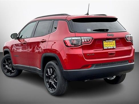 New 2025 Jeep Compass Latitude w/ Altitude Special Edition image 3