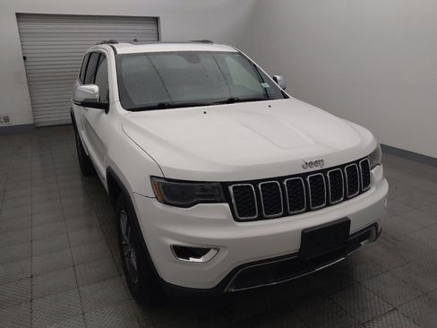 Used 2019 Jeep Grand Cherokee Limited w/ Luxury Group II RWD image 14