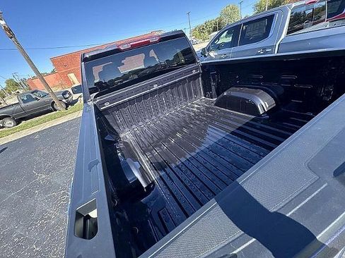 New 2026 GMC Sierra 1500 Elevation AWD/4WD image 9
