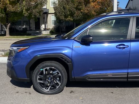 New 2025 Subaru Forester Limited image 2