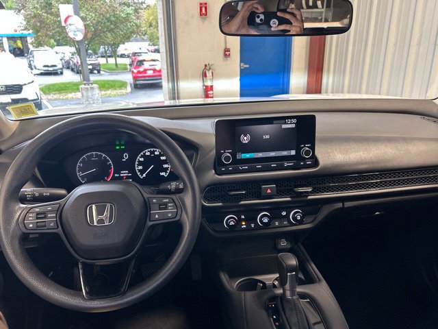 Certified 2024 Honda HR-V LX image 31