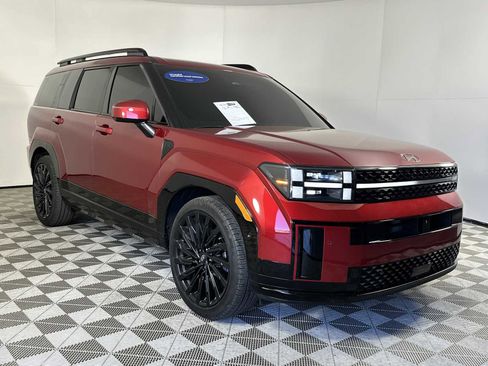 Used 2024 Hyundai Santa Fe Calligraphy image 3