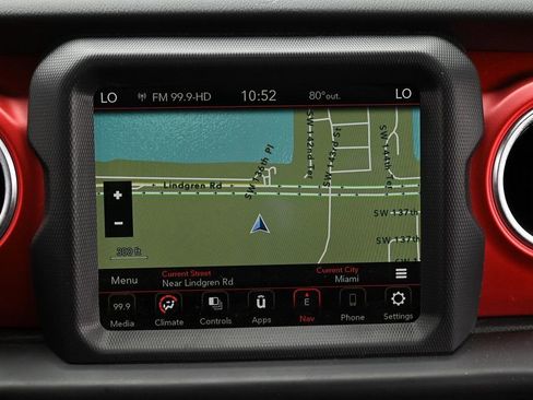 Used 2022 Jeep Gladiator Rubicon w/ Trailer Tow Package image 25