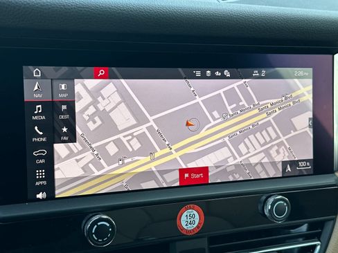 New 2026 Porsche Macan image 22