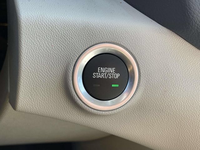Used 2024 GMC Terrain Denali AWD/4WD image 27