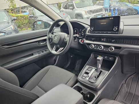 Certified 2025 Honda CR-V LX image 10