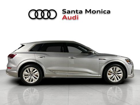 Certified 2023 Audi e-tron S Premium Plus AWD/4WD image 8