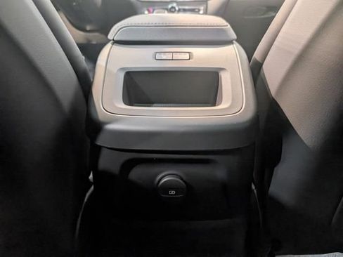 New 2026 Volvo XC60 T8 Ultra w/ Climate Package AWD/4WD image 26
