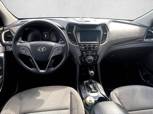 Used 2018 Hyundai Santa Fe Sport w/ 2.4L Value Package 02 FWD image 15