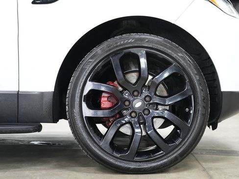 Used 2015 Land Rover Range Rover Sport HSE AWD/4WD image 39