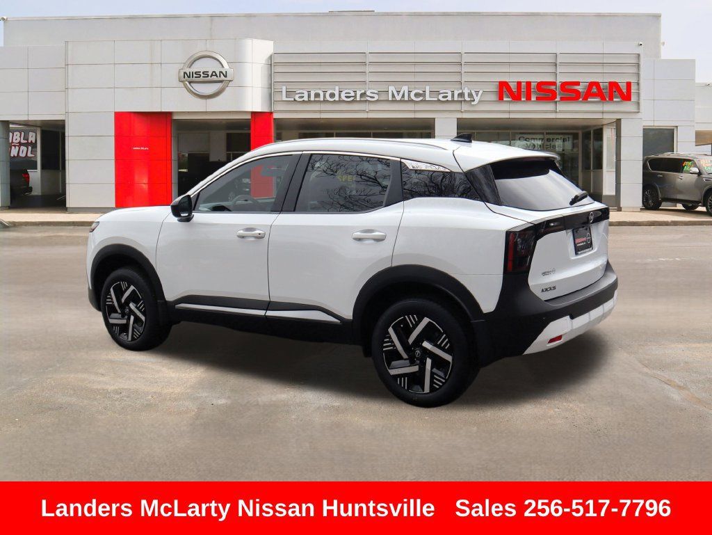Used 2026 Nissan Kicks SV w/ SV Premium Package FWD image 6