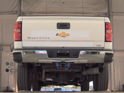 Used 2018 Chevrolet Silverado 3500 LTZ w/ Duramax Plus Package image 7