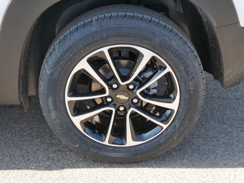 New 2026 Chevrolet TrailBlazer LT w/ Convenience Package image 3