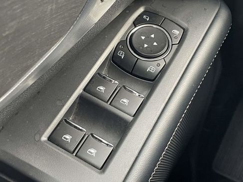 Used 2025 Ford Expedition Platinum AWD/4WD image 35