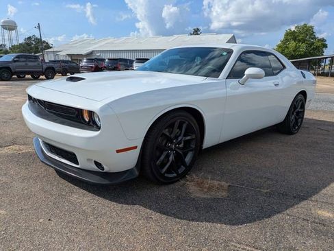 Used 2022 Dodge Challenger GT w/ Blacktop Package RWD image 8