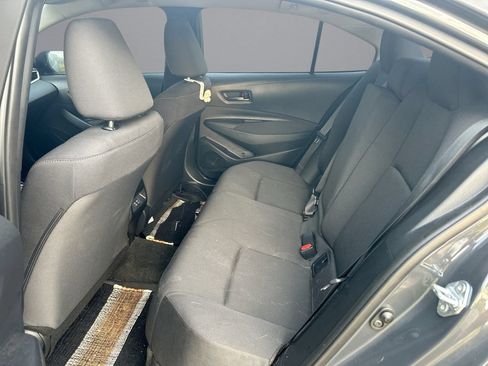 Used 2025 Toyota Corolla LE FWD image 28