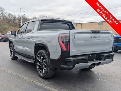 Used 2025 GMC Sierra EV Denali AWD/4WD image 5