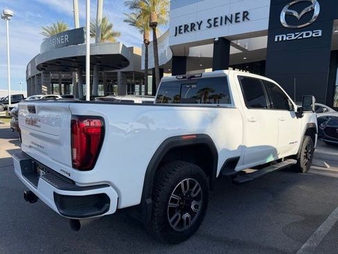 Used 2020 GMC Sierra 2500 AT4 w/ AT4 Premium Package AWD/4WD image 4
