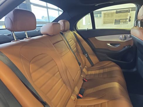 Used 2019 Mercedes-Benz C 300 Sedan image 14