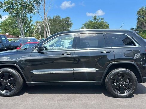 Used 2012 Jeep Grand Cherokee Laredo AWD/4WD image 10