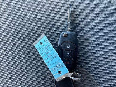 Used 2023 Ford F250 XL w/ STX Appearance Package image 10