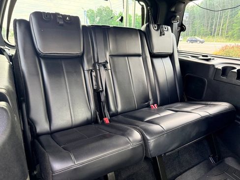 Used 2017 Ford Expedition Platinum AWD/4WD image 20