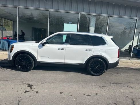 Used 2020 Kia Telluride SX w/ SX Prestige Package AWD/4WD image 2