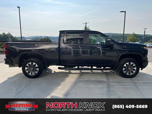 Used 2024 Chevrolet Silverado 2500 Custom w/ Custom Value Package AWD/4WD image 20
