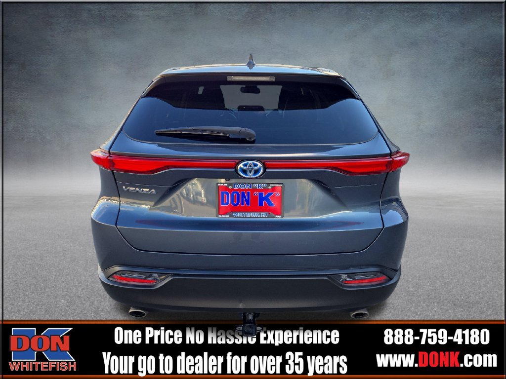 Used 2023 Toyota Venza LE AWD/4WD image 7