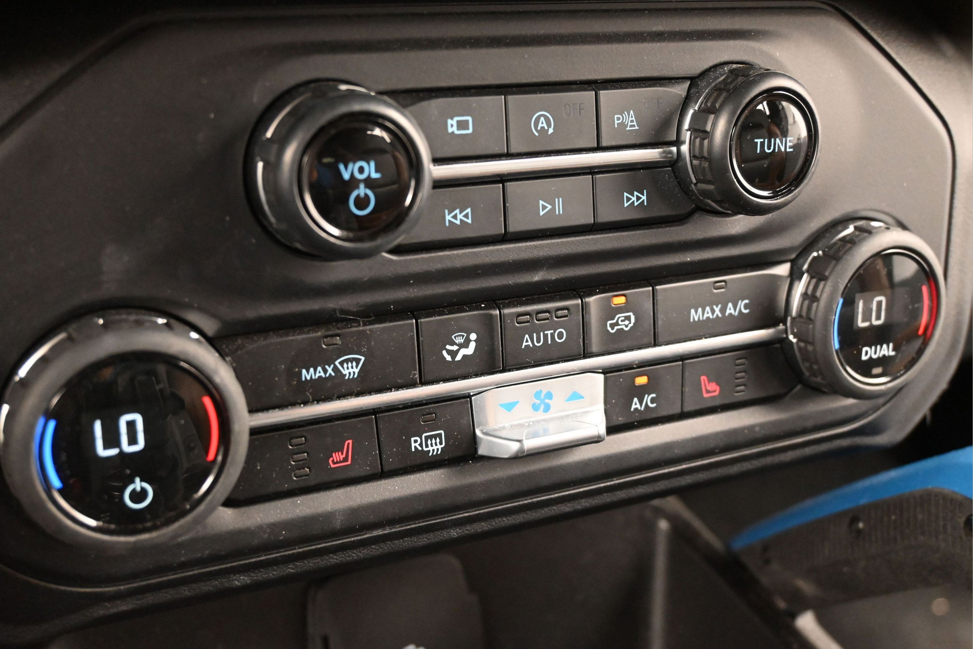 Used 2023 Ford Bronco Outer Banks AWD/4WD image 19