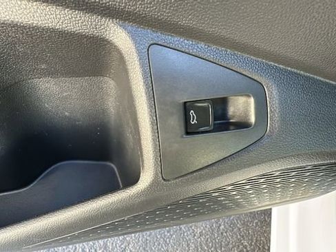 Used 2019 Volkswagen Jetta R-Line FWD image 26