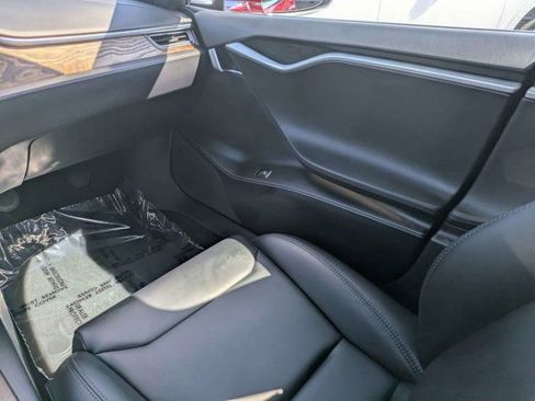 Used 2018 Tesla Model S 100D AWD/4WD image 14