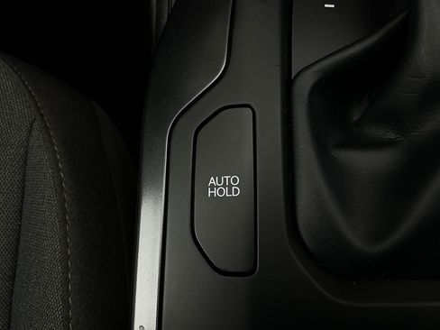 Used 2025 Kia K4 LXS image 23