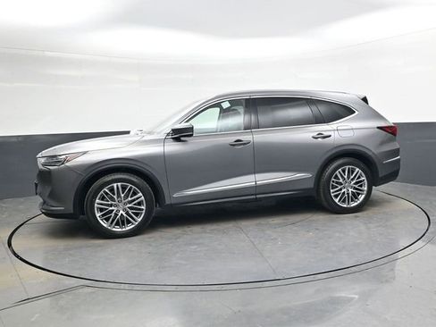 Used 2023 Acura MDX SH-AWD w/ Advance Package image 9