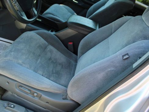 Used 2005 Honda Pilot EX image 18