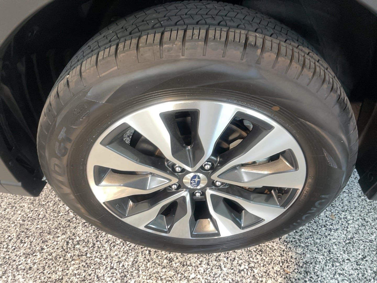 Used 2025 Subaru Outback Limited AWD/4WD image 5