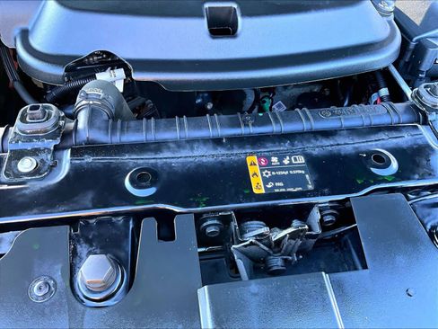 Used 2020 Chevrolet Colorado Z71 w/ Z71 Midnight Edition image 36