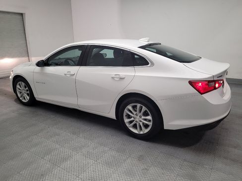 Used 2018 Chevrolet Malibu LT FWD image 3