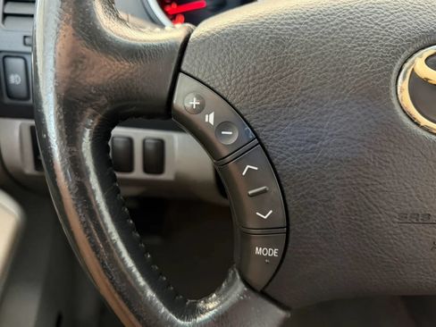 Used 2005 Toyota Tacoma PreRunner w/ TRD Sport Pkg #2 RWD image 22
