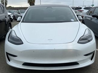 Used 2022 Tesla Model 3 Long Range video 2