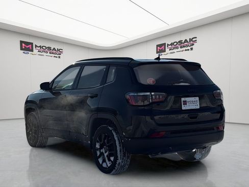 New 2026 Jeep Compass Latitude image 10